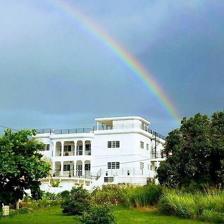 Big Red'S Hotel Bull Savanna ภายนอก รูปภาพ
