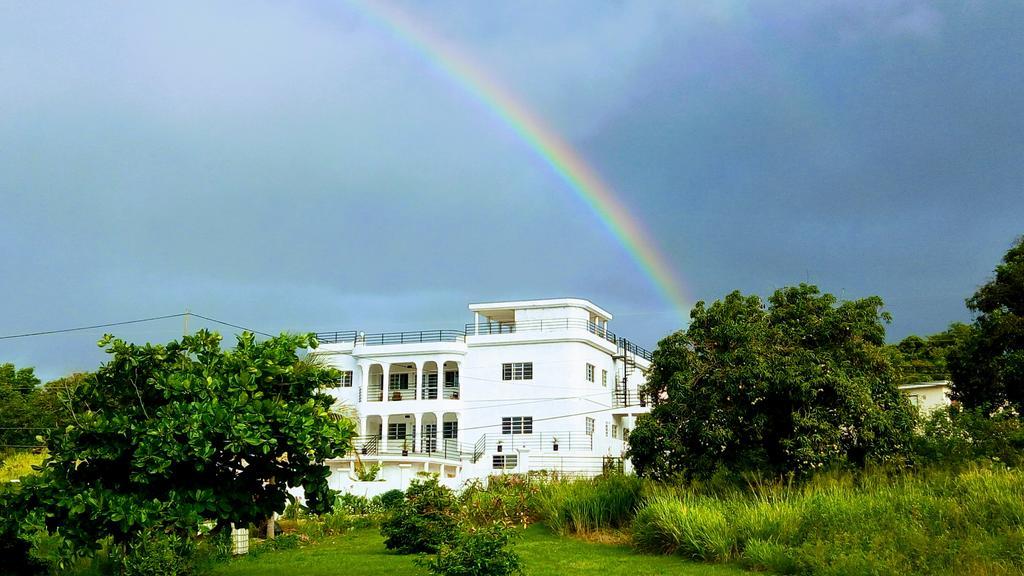 Big Red'S Hotel Bull Savanna ภายนอก รูปภาพ